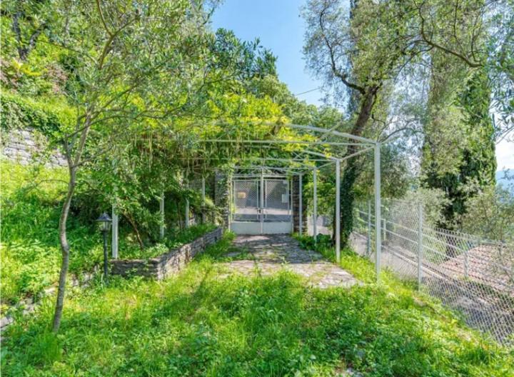 Varenna Wonders, Villa With Pool For 14 Guests 佩尔莱多 外观 照片